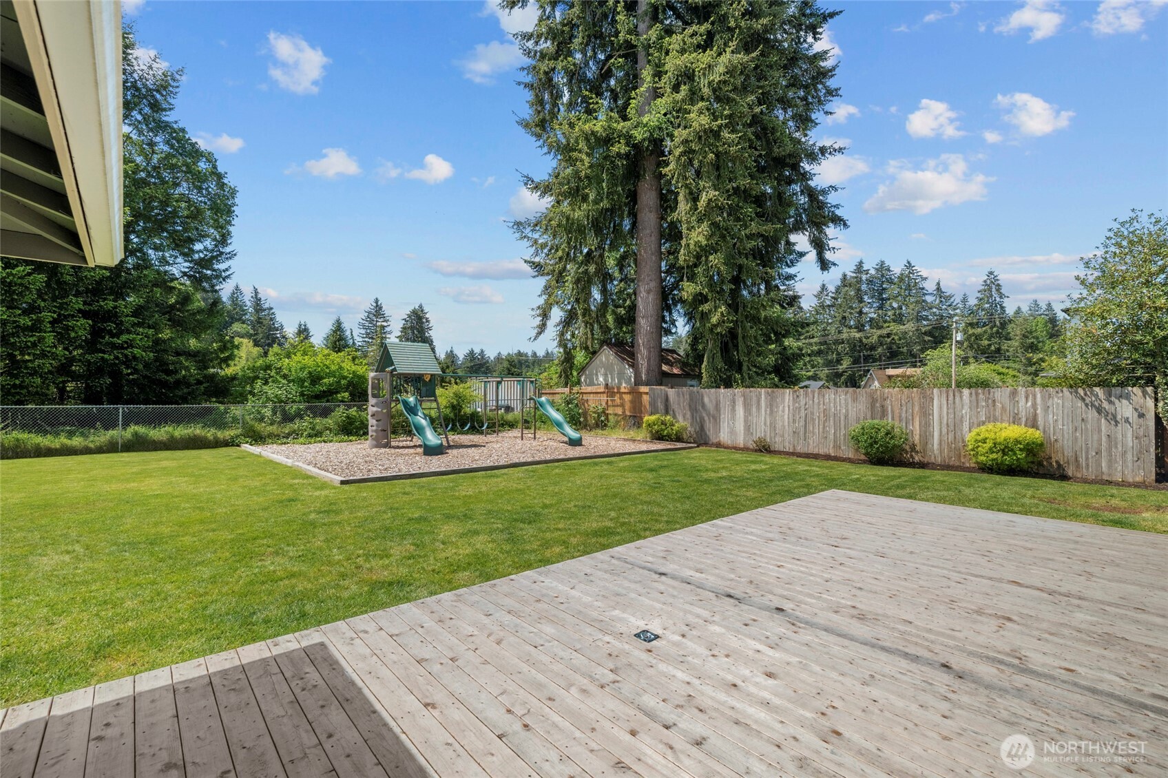 6813 5th Way SE, Lacey, WA 98503