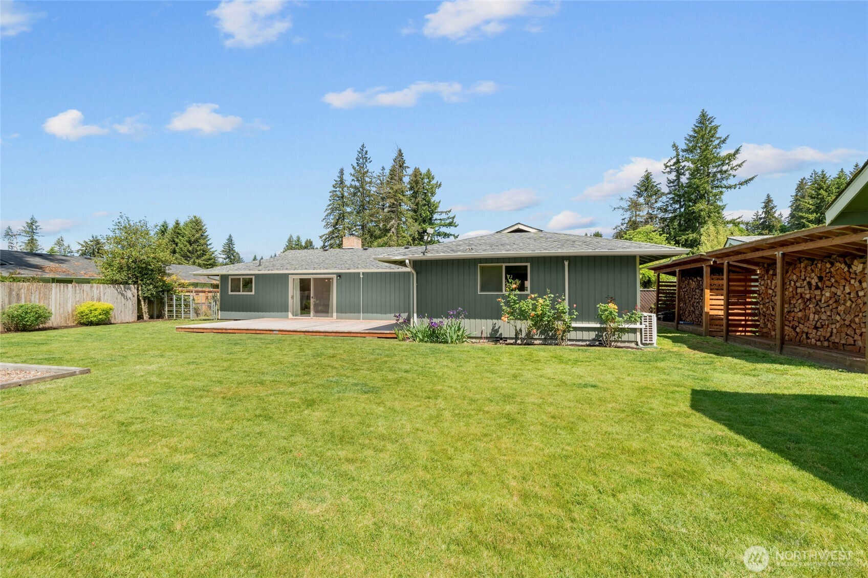 6813 5th Way SE, Lacey, WA 98503