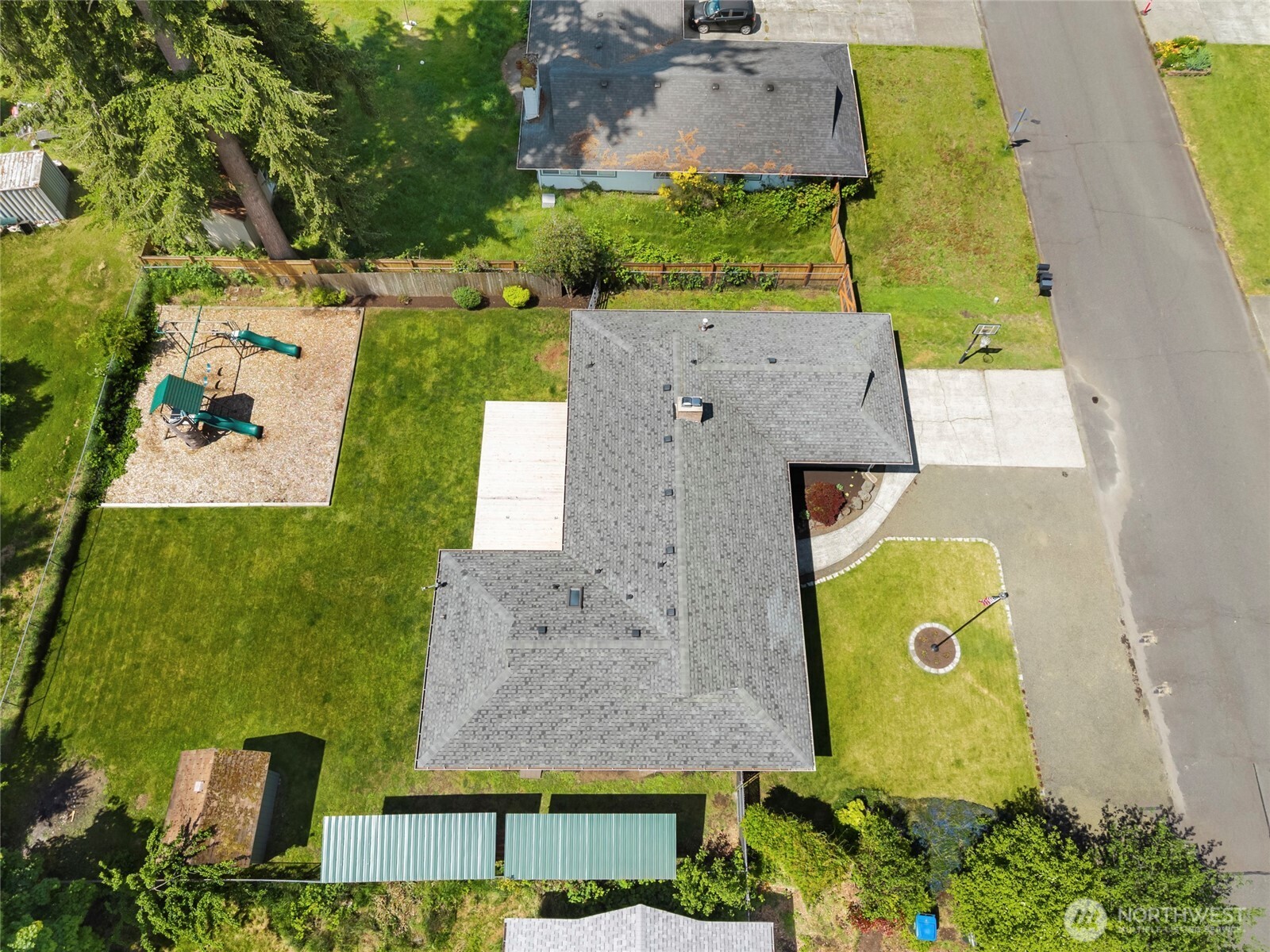 6813 5th Way SE, Lacey, WA 98503