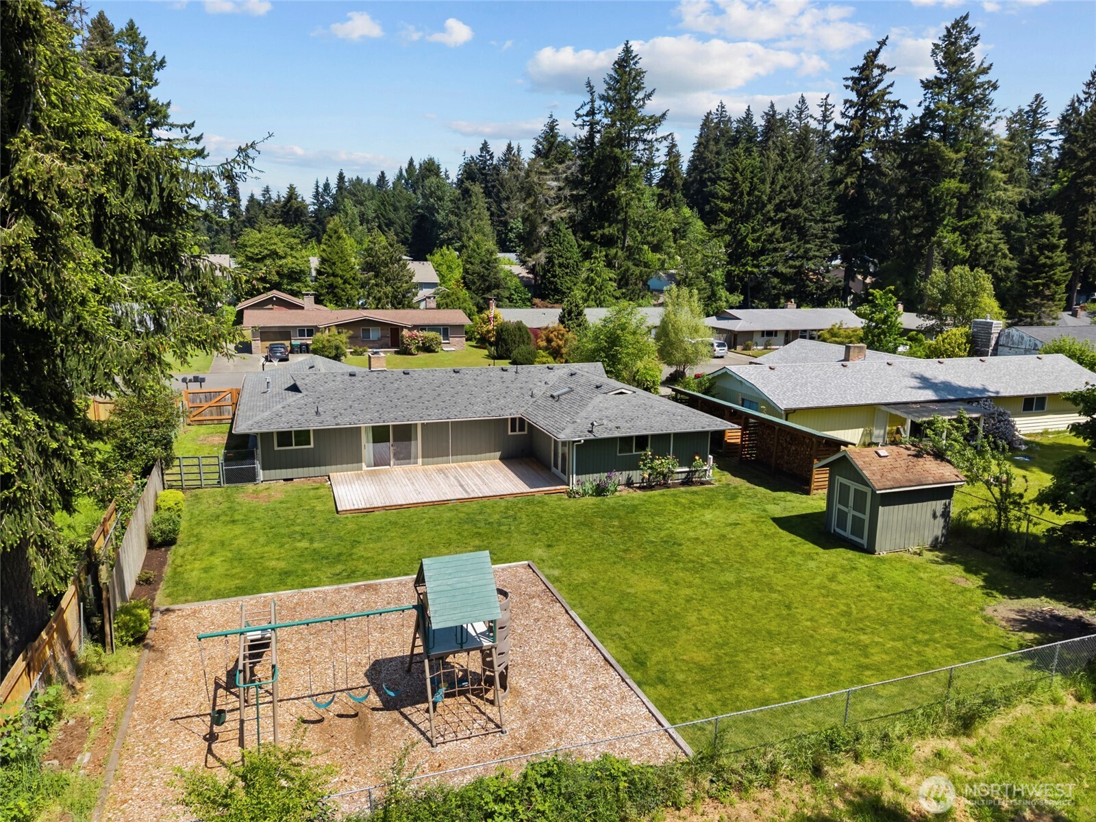 6813 5th Way SE, Lacey, WA 98503