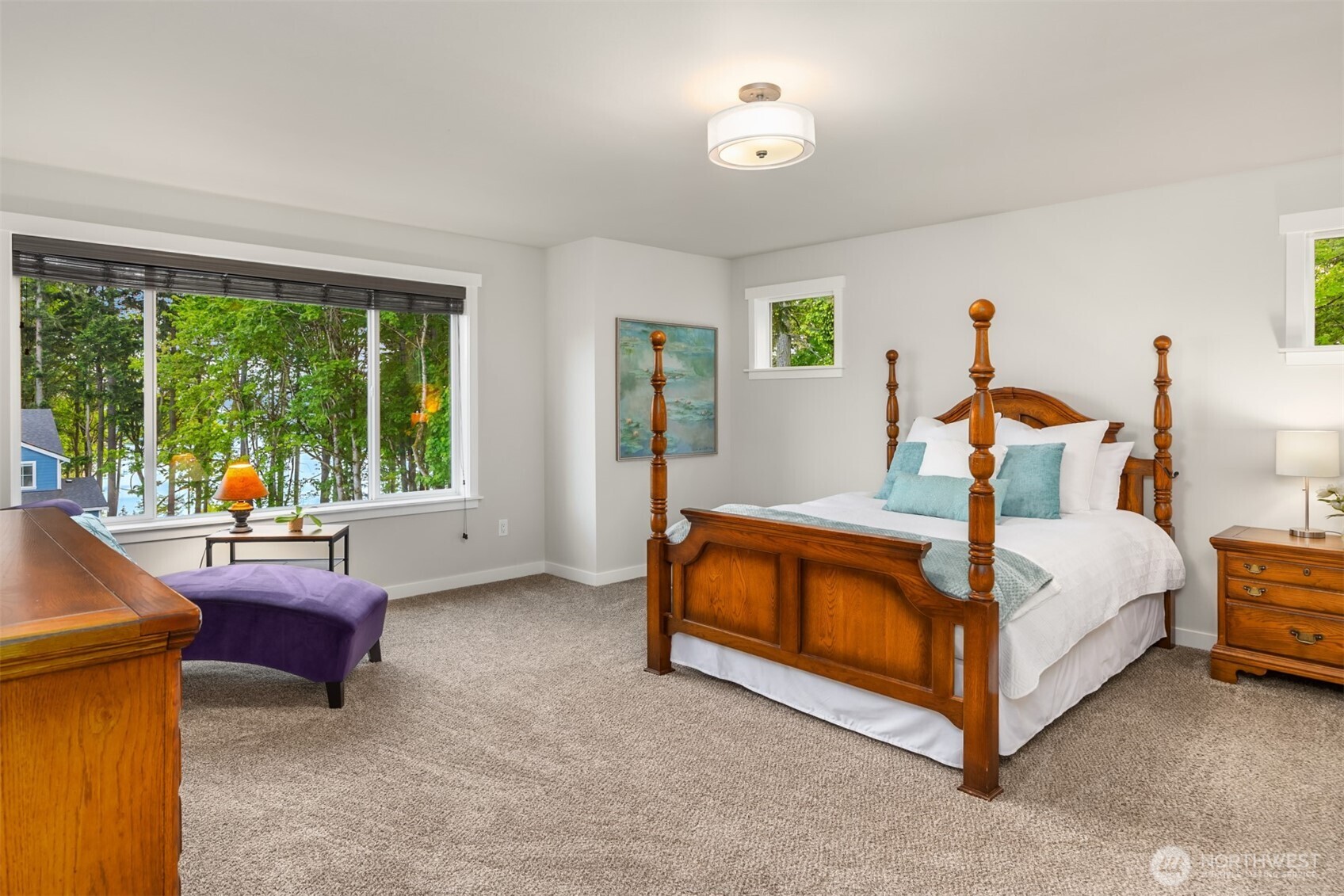 1762 NE Crystallia Court , Poulsbo, WA 98370