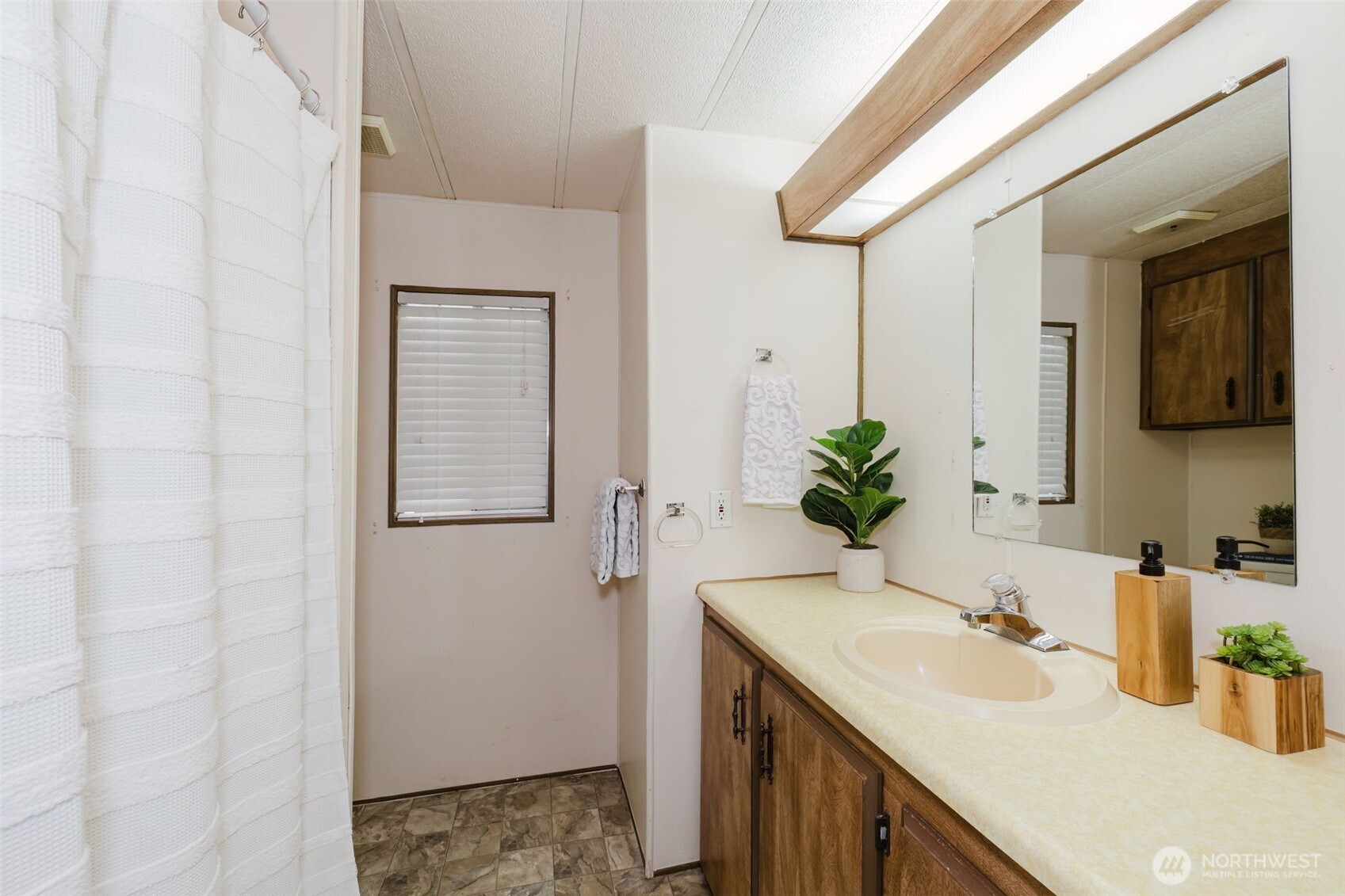16300 State Highway 305 NE #58, Poulsbo, WA 98370