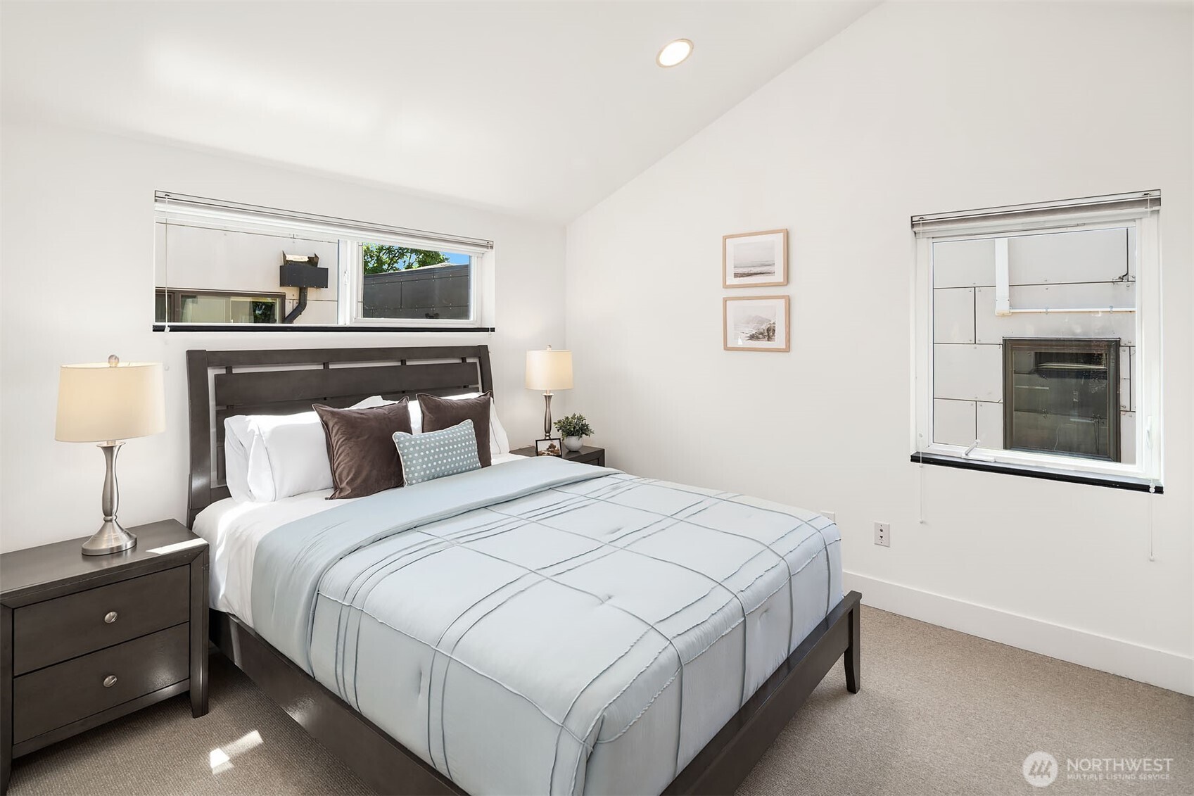 219 12th Avenue E #A, Seattle, WA 98102