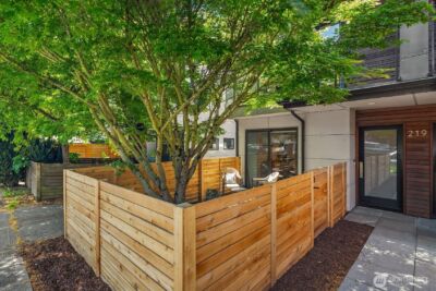 219 12th Avenue E #A, Seattle, WA 98102 - Photo 24