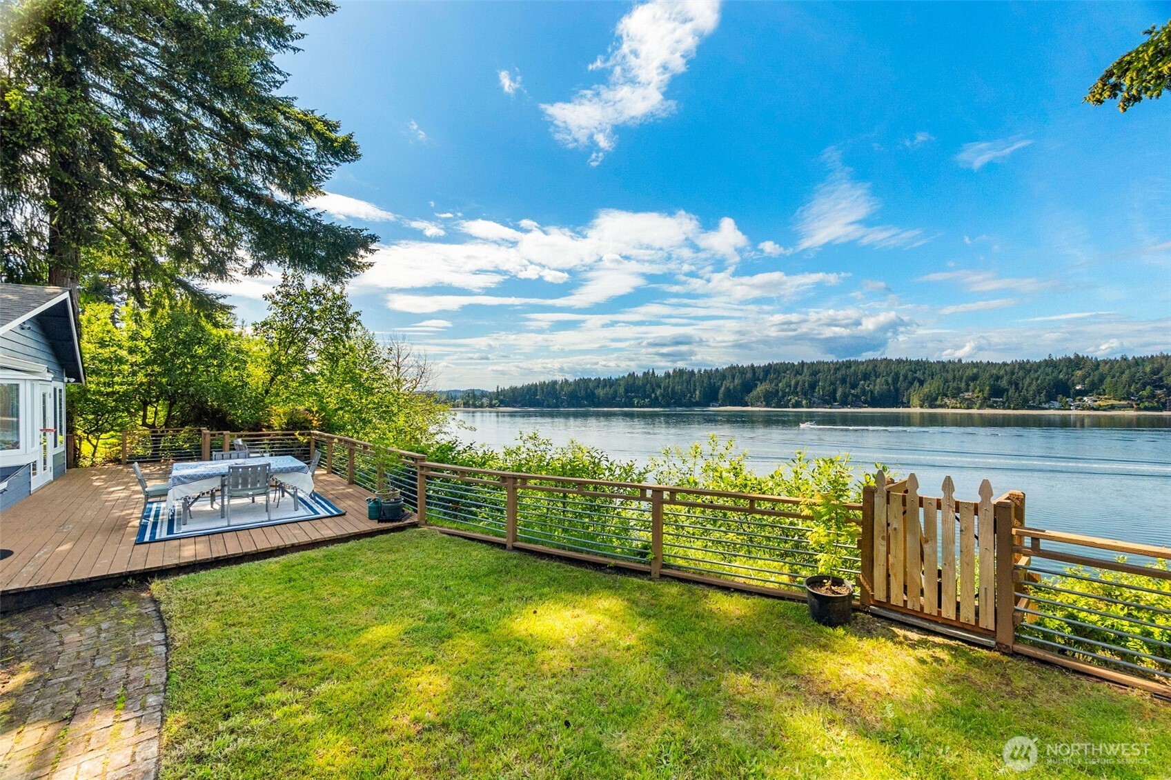 2812 Fishtrap Road NE, Olympia, WA 98506