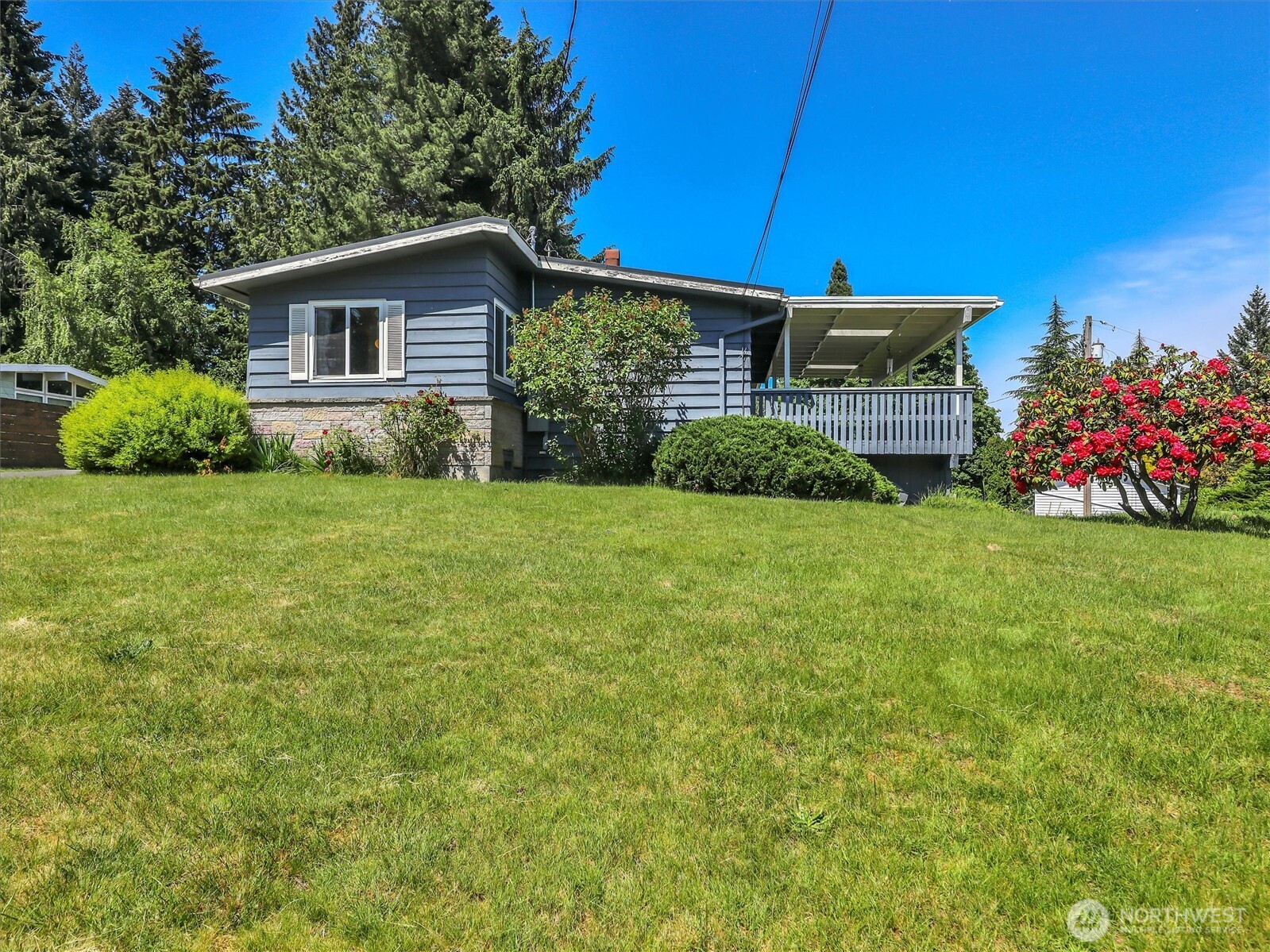 6512 NE 196th Street , Kenmore, WA 98028