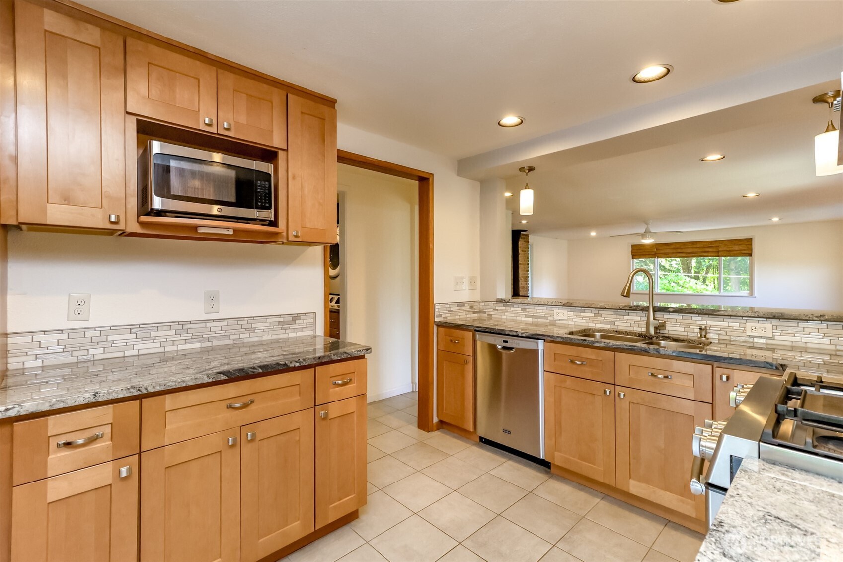 4430 John Luhr Road NE, Olympia, WA 98516