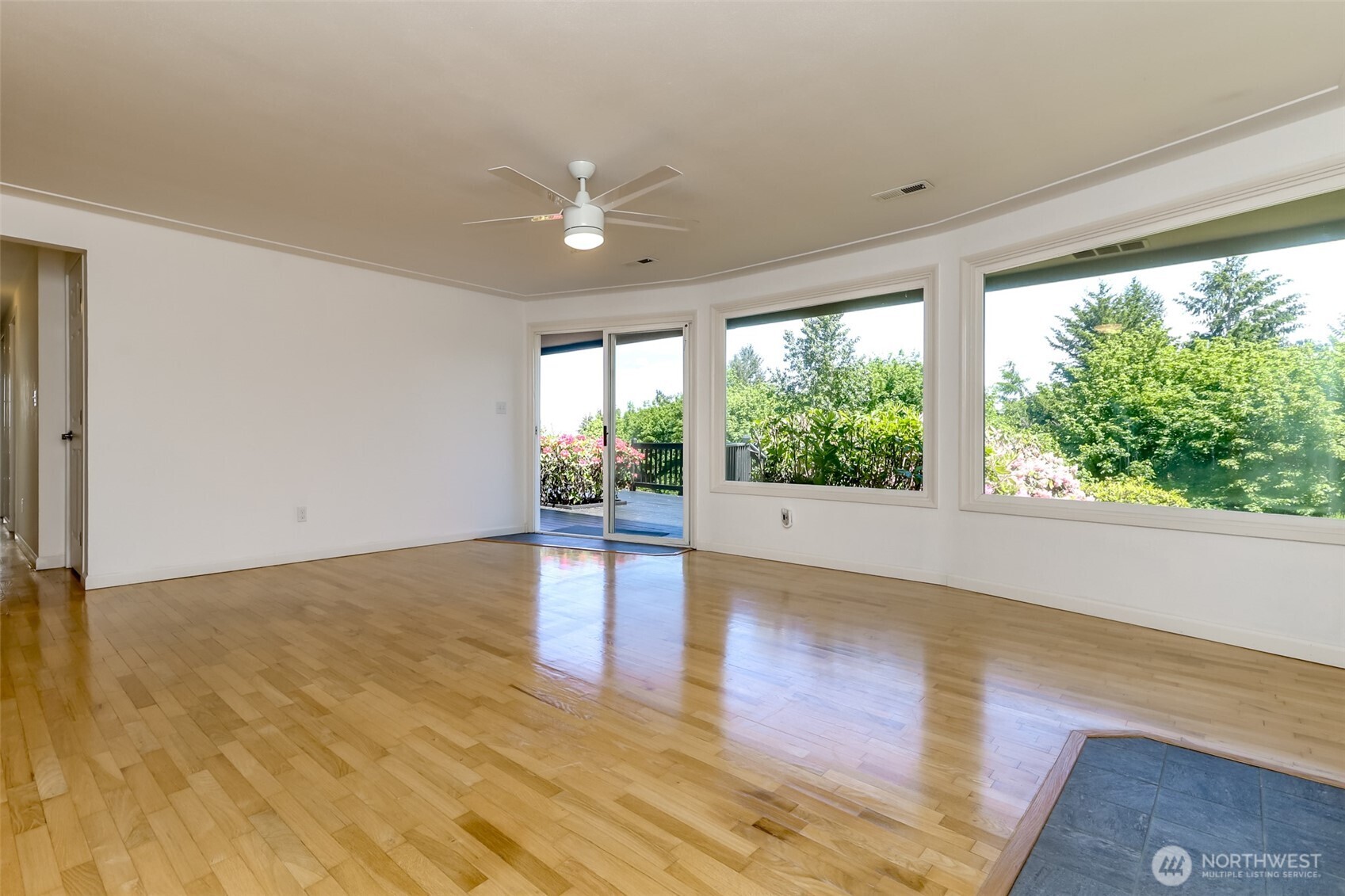 4430 John Luhr Road NE, Olympia, WA 98516