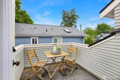 4018 2nd Avenue NE, Seattle, WA 98105 - Photo 28