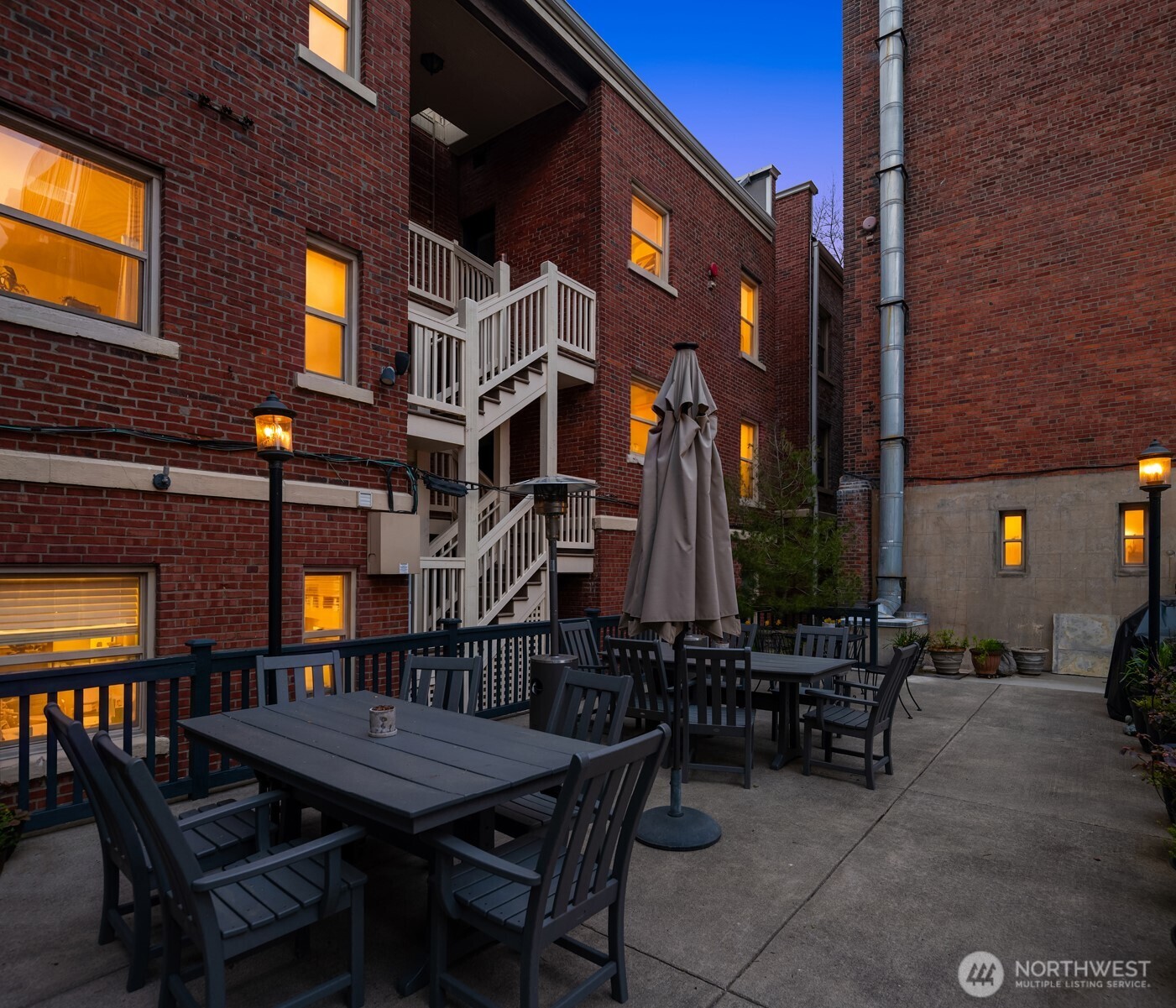 129 Warren Avenue N #G, Seattle, WA 98109