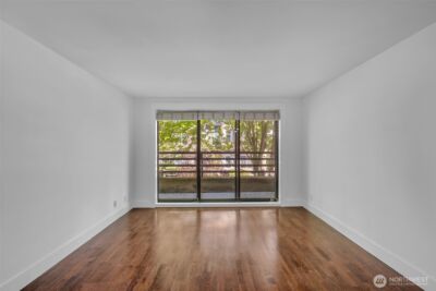 3401 Wallingford Avenue N #210, Seattle, WA 98103-9068 - Photo 12