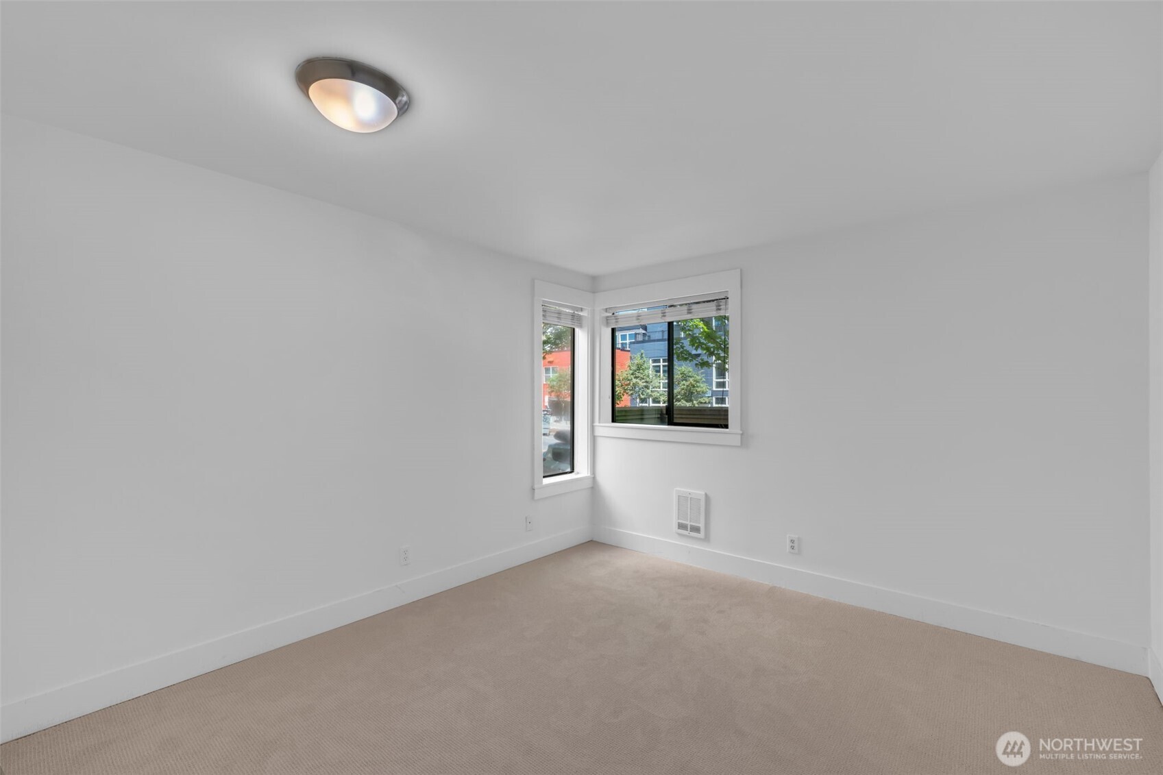 3401 Wallingford Avenue N #210, Seattle, WA 98103-9068