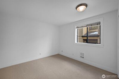 3401 Wallingford Avenue N #210, Seattle, WA 98103-9068 - Photo 16