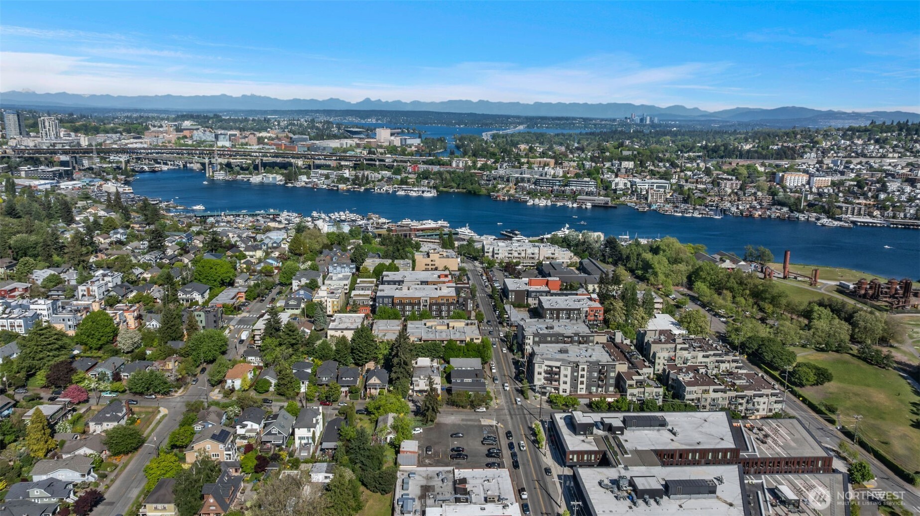 3401 Wallingford Avenue N #210, Seattle, WA 98103-9068