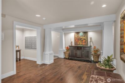 3401 Wallingford Avenue N #210, Seattle, WA 98103-9068 - Photo 36
