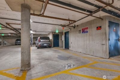 3401 Wallingford Avenue N #210, Seattle, WA 98103-9068 - Photo 37
