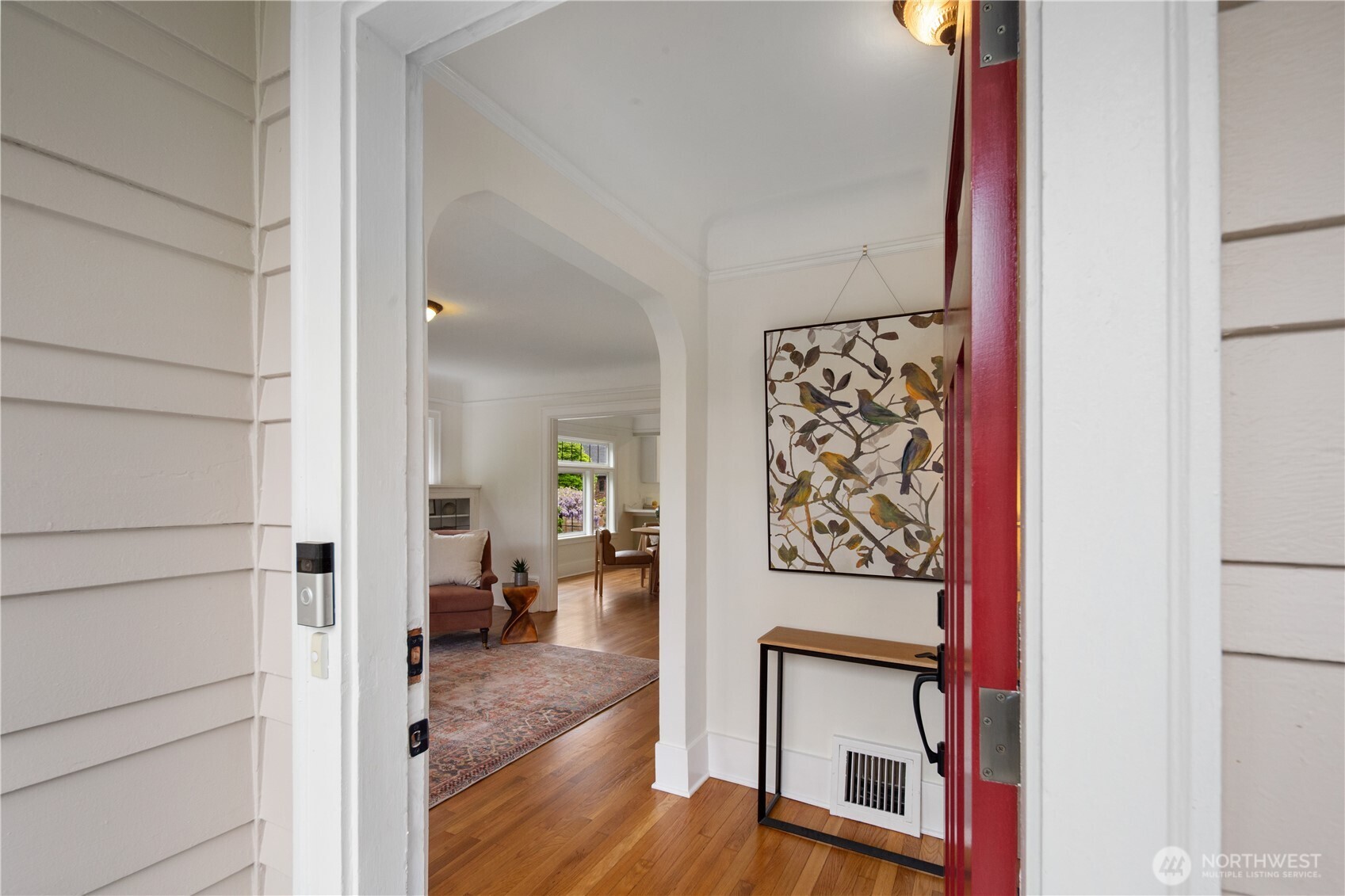 7529 32nd Avenue NW, Seattle, WA 98117