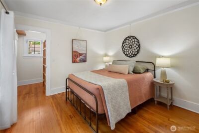 7529 32nd Avenue NW, Seattle, WA 98117 - Photo 16