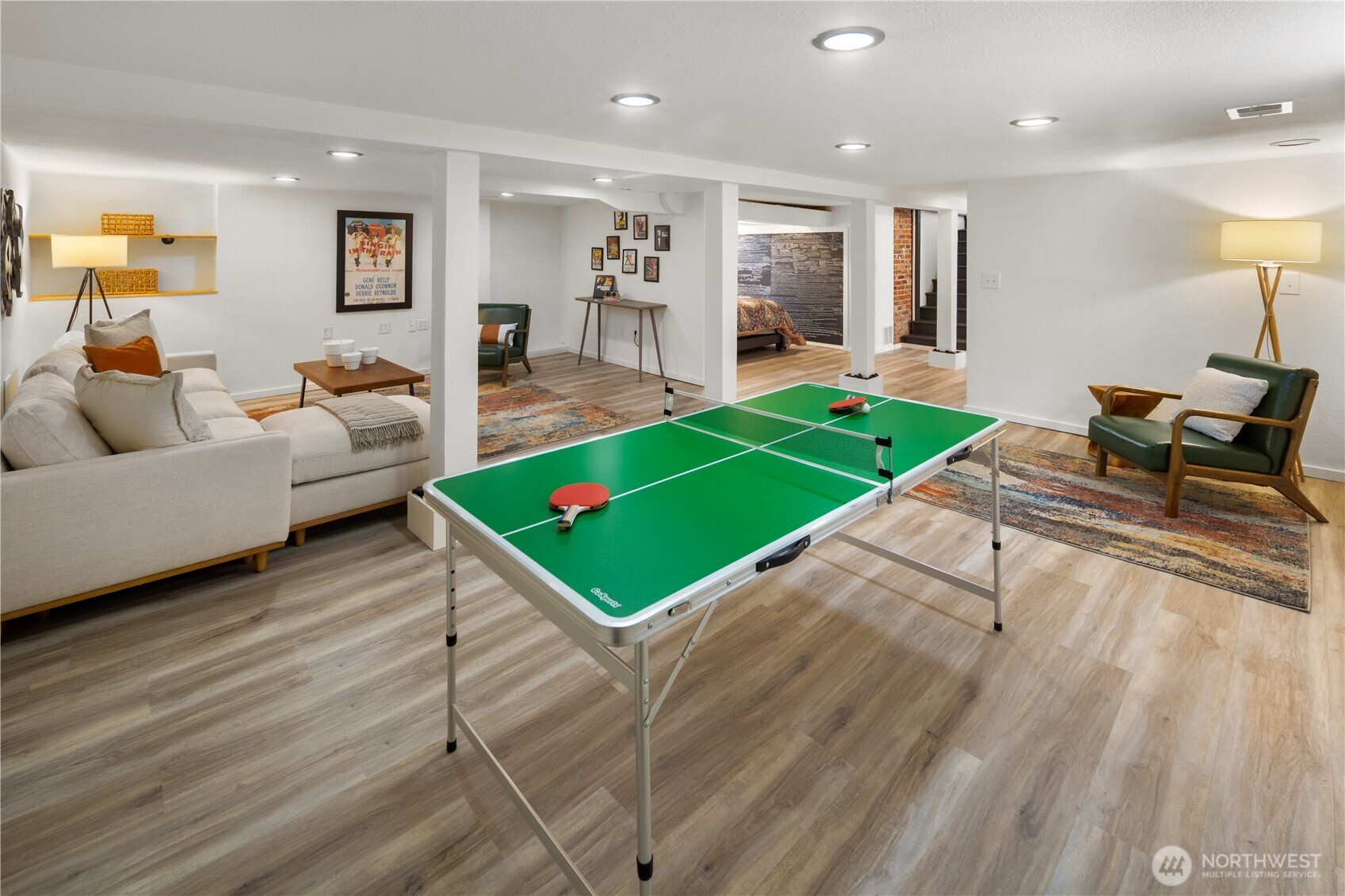 7529 32nd Avenue NW, Seattle, WA 98117