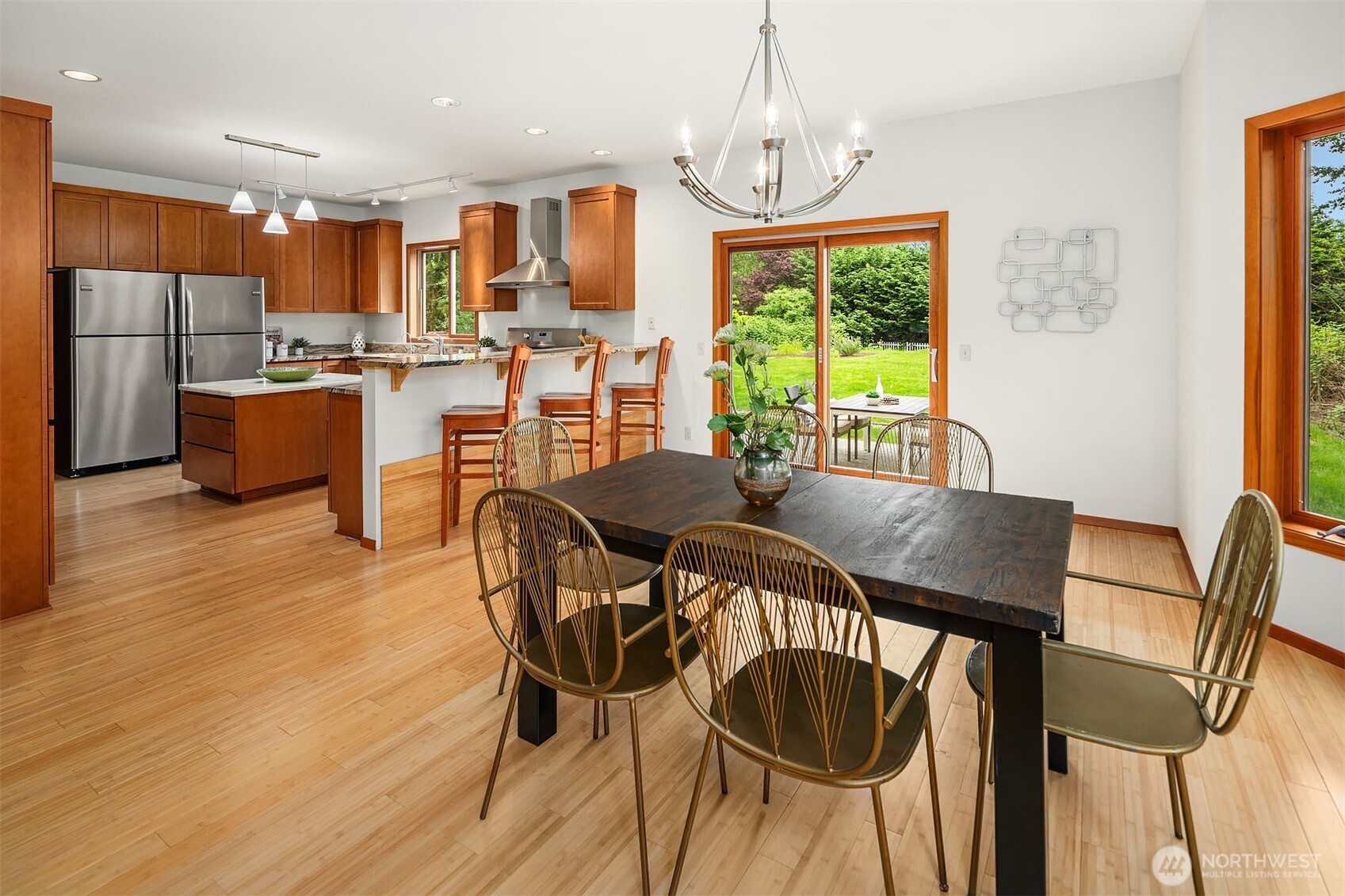 14730 75th Avenue NE, Kenmore, WA 98028