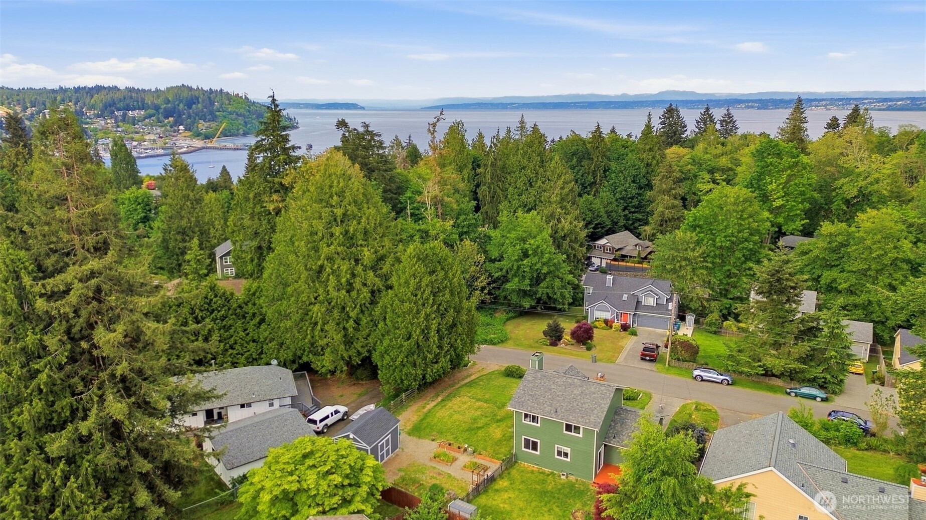 24130 Madura Drive NE, Kingston, WA 98346