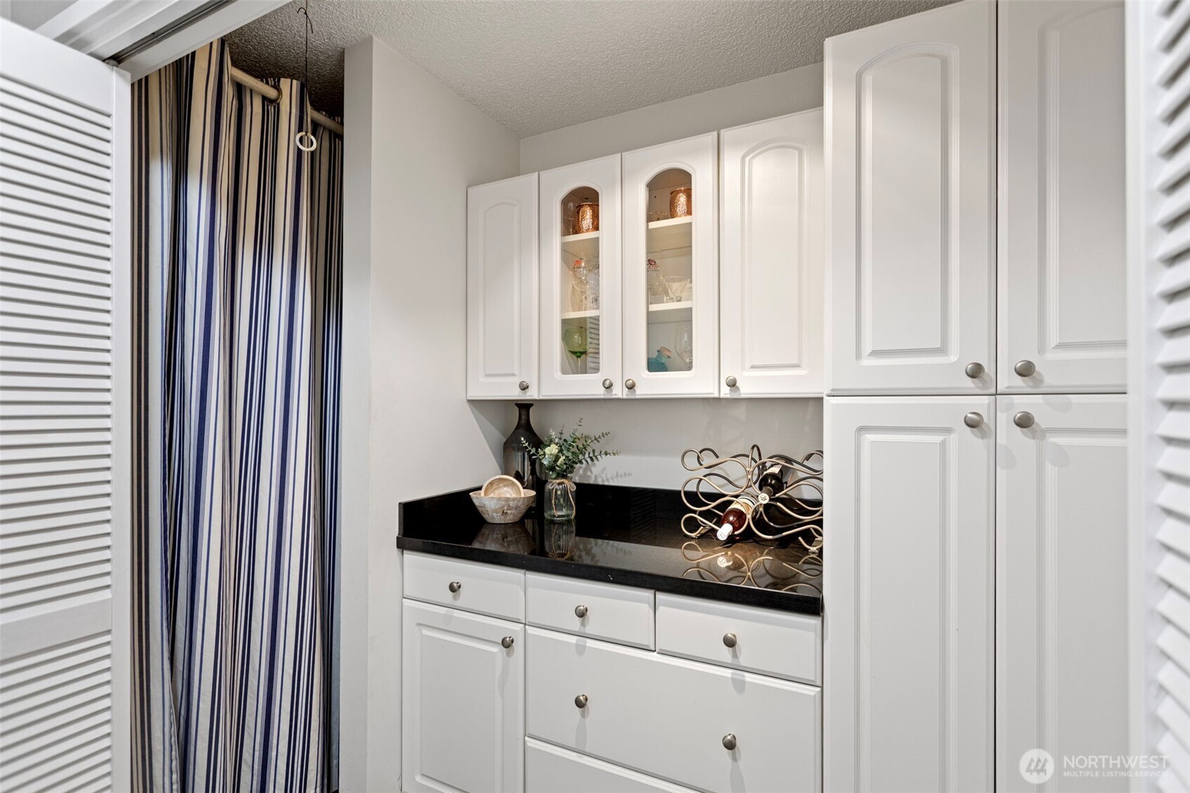 10800 Glen Acres Drive S #T16, Seattle, WA 98168