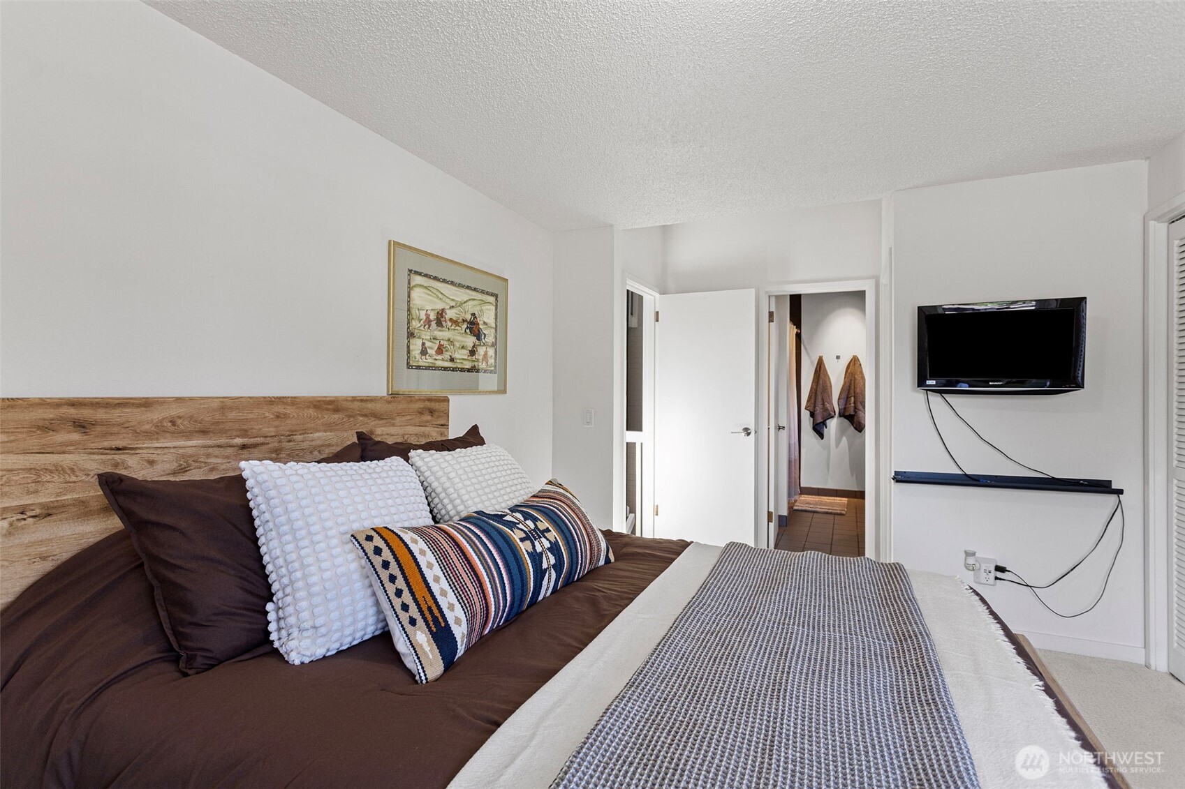 10800 Glen Acres Drive S #T16, Seattle, WA 98168