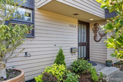 10800 Glen Acres Drive S #T16, Seattle, WA 98168 - Photo 26