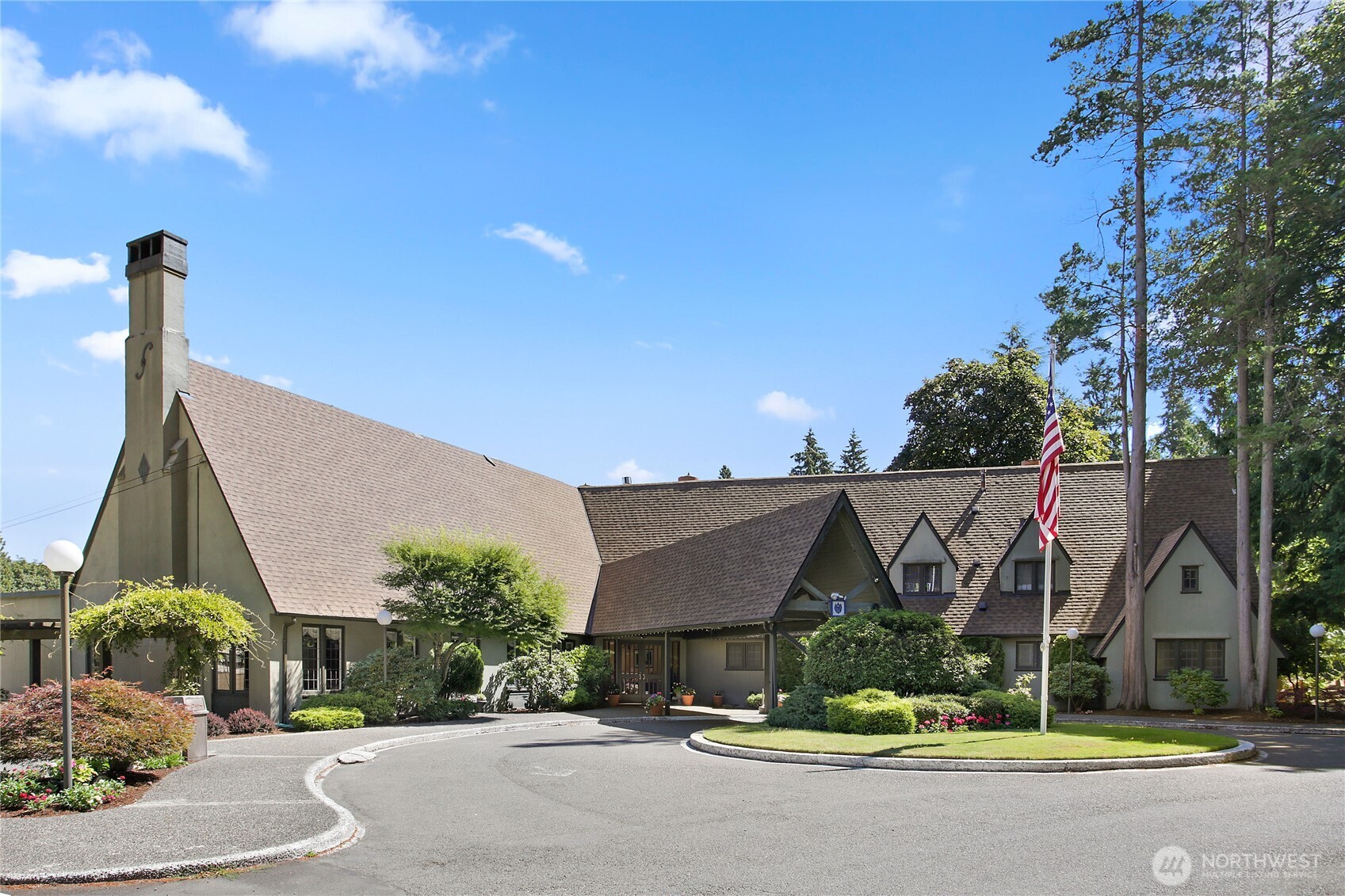 10800 Glen Acres Drive S #T16, Seattle, WA 98168
