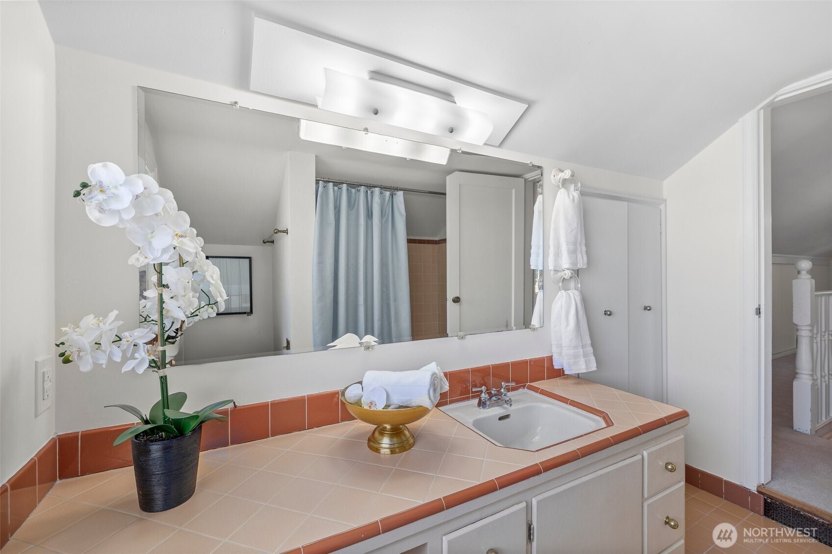 2926 W Blaine Street , Seattle, WA 98199