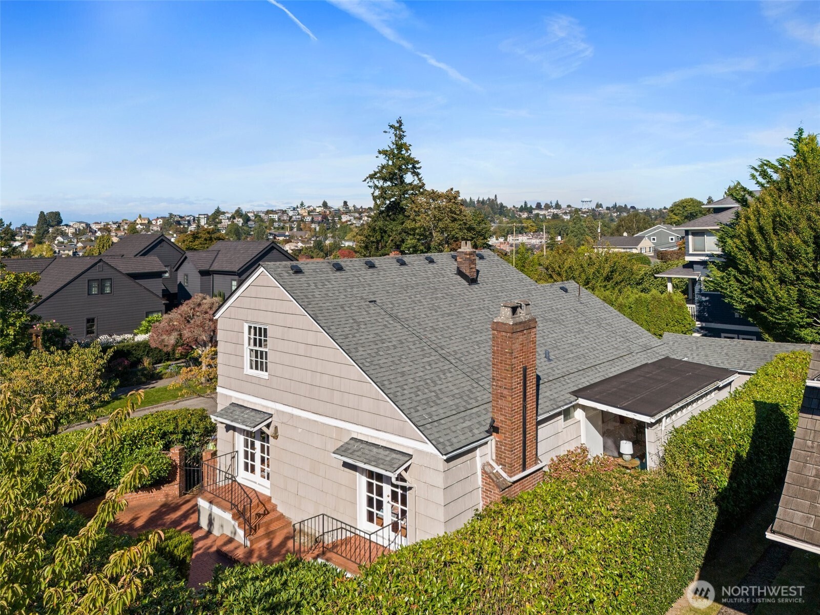2926 W Blaine Street , Seattle, WA 98199
