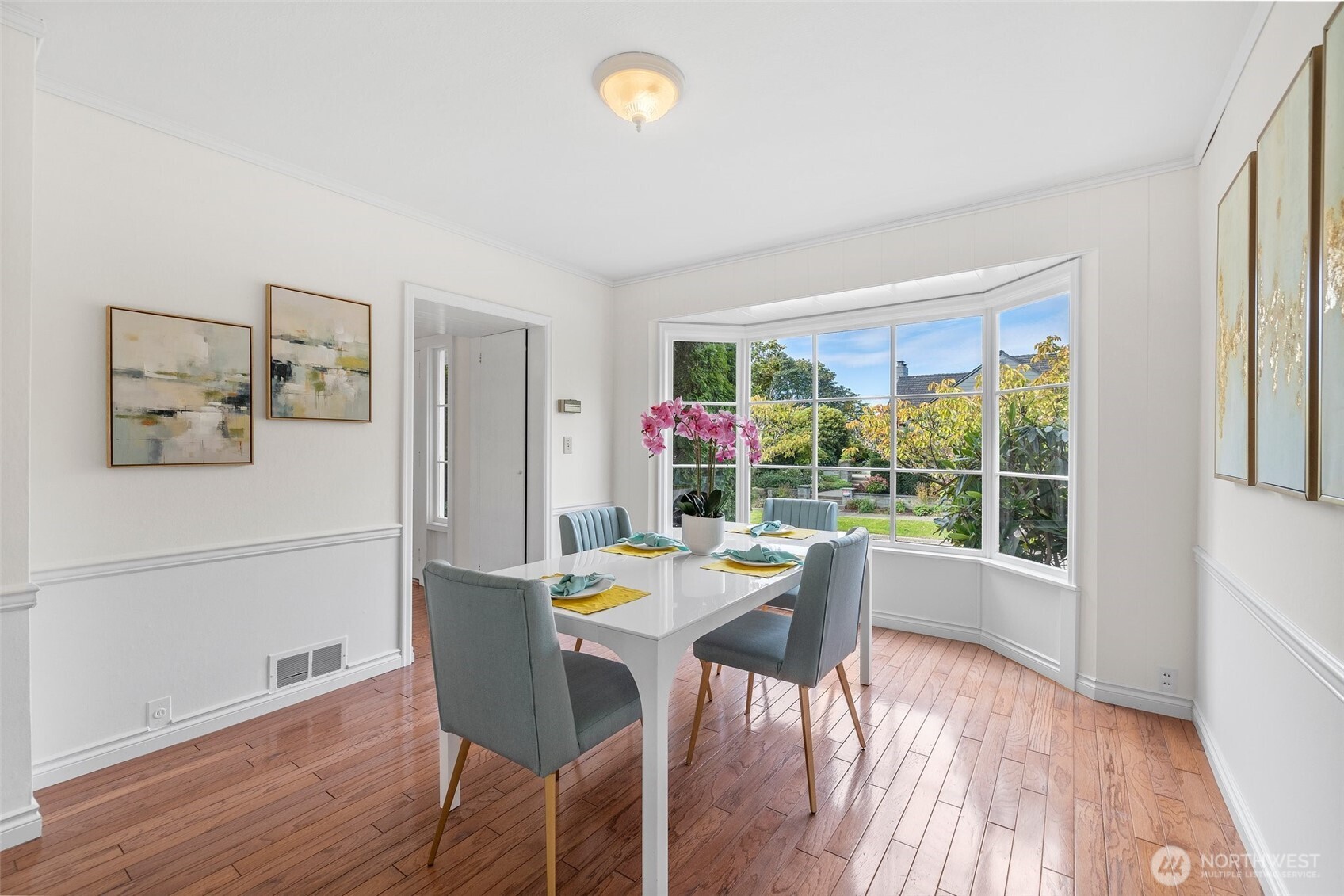 2926 W Blaine Street , Seattle, WA 98199