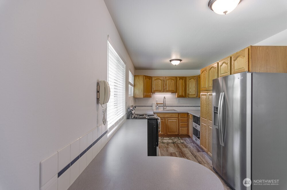 17631 Old Barn Road SE, Yelm, WA 98597