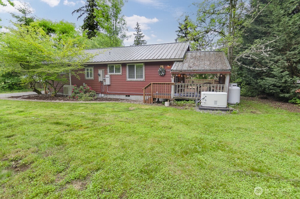 17631 Old Barn Road SE, Yelm, WA 98597