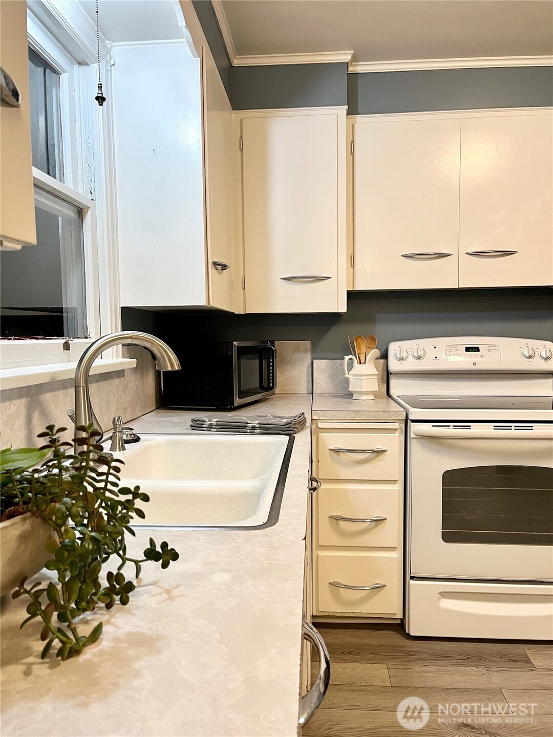 1536 Pennsylvania Avenue , Bremerton, WA 98337