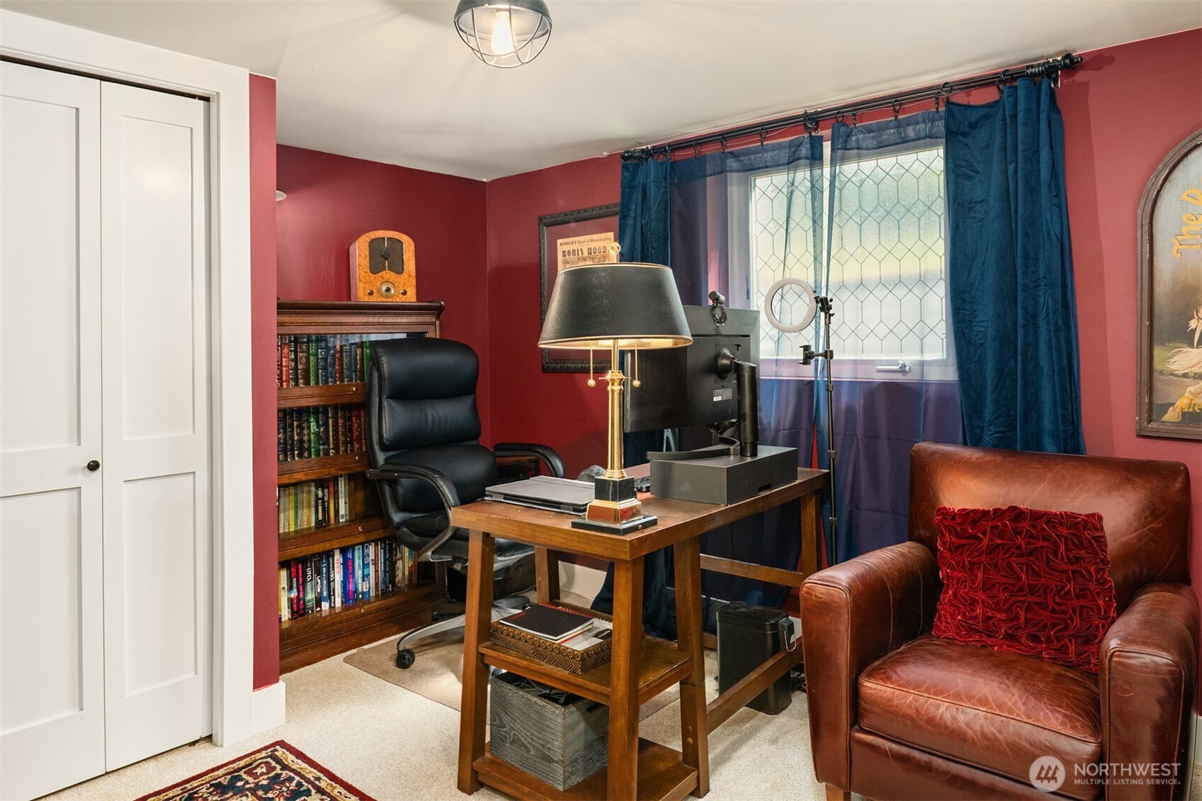 4409 SW Dawson Street , Seattle, WA 98136