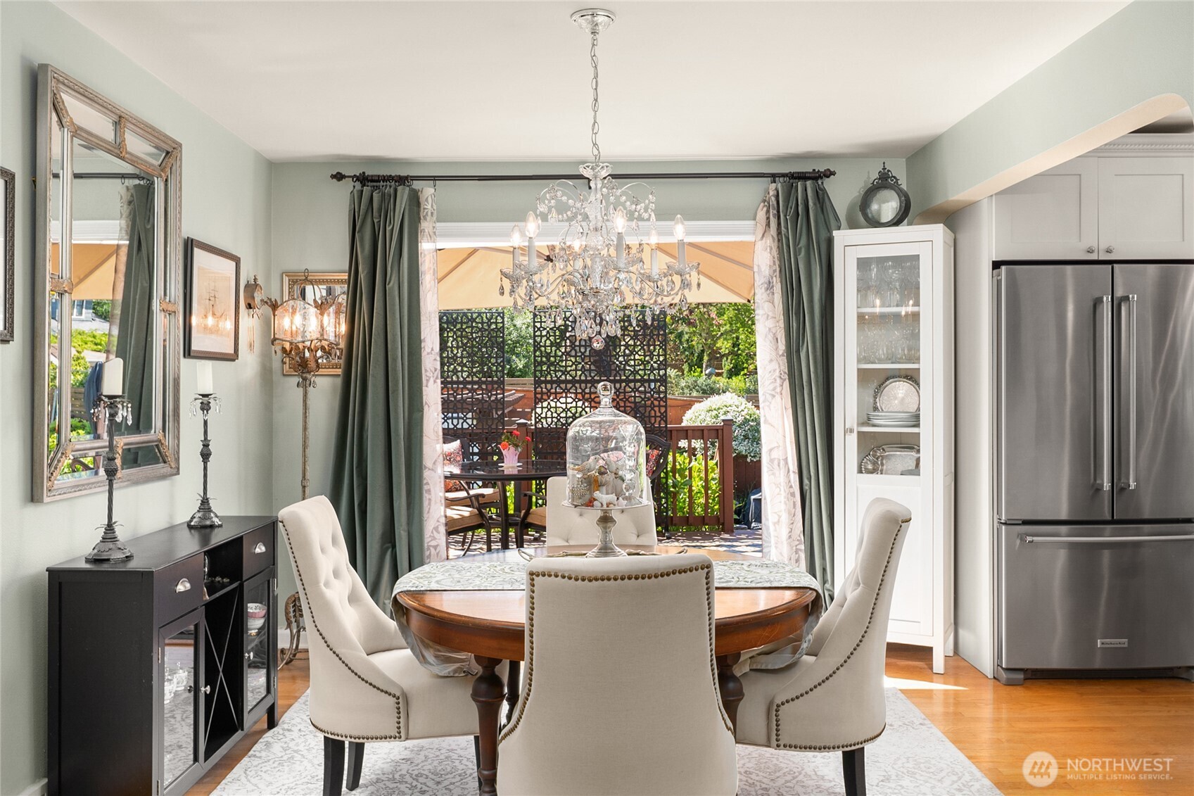4409 SW Dawson Street , Seattle, WA 98136