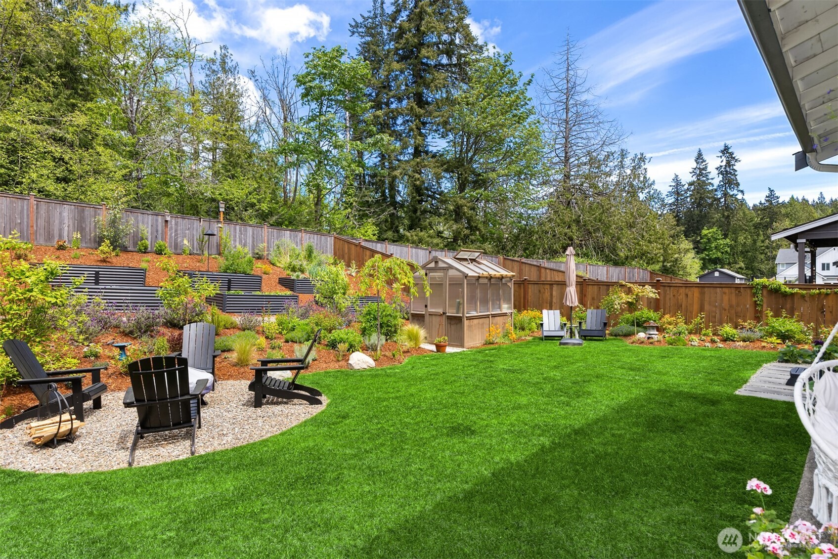 18553 Sawgrass Drive NE, Poulsbo, WA 98370