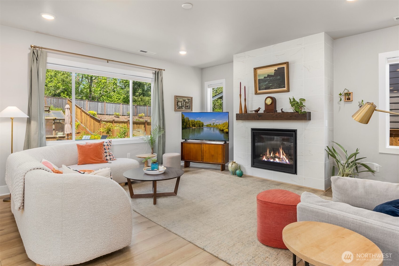 18553 Sawgrass Drive NE, Poulsbo, WA 98370