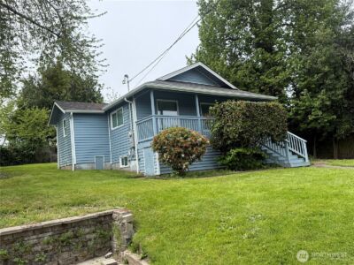 11049 18th Avenue SW, Seattle, WA 98146 - Photo 1
