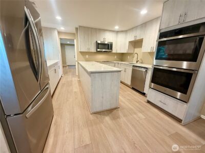 11049 18th Avenue SW, Seattle, WA 98146 - Photo 16
