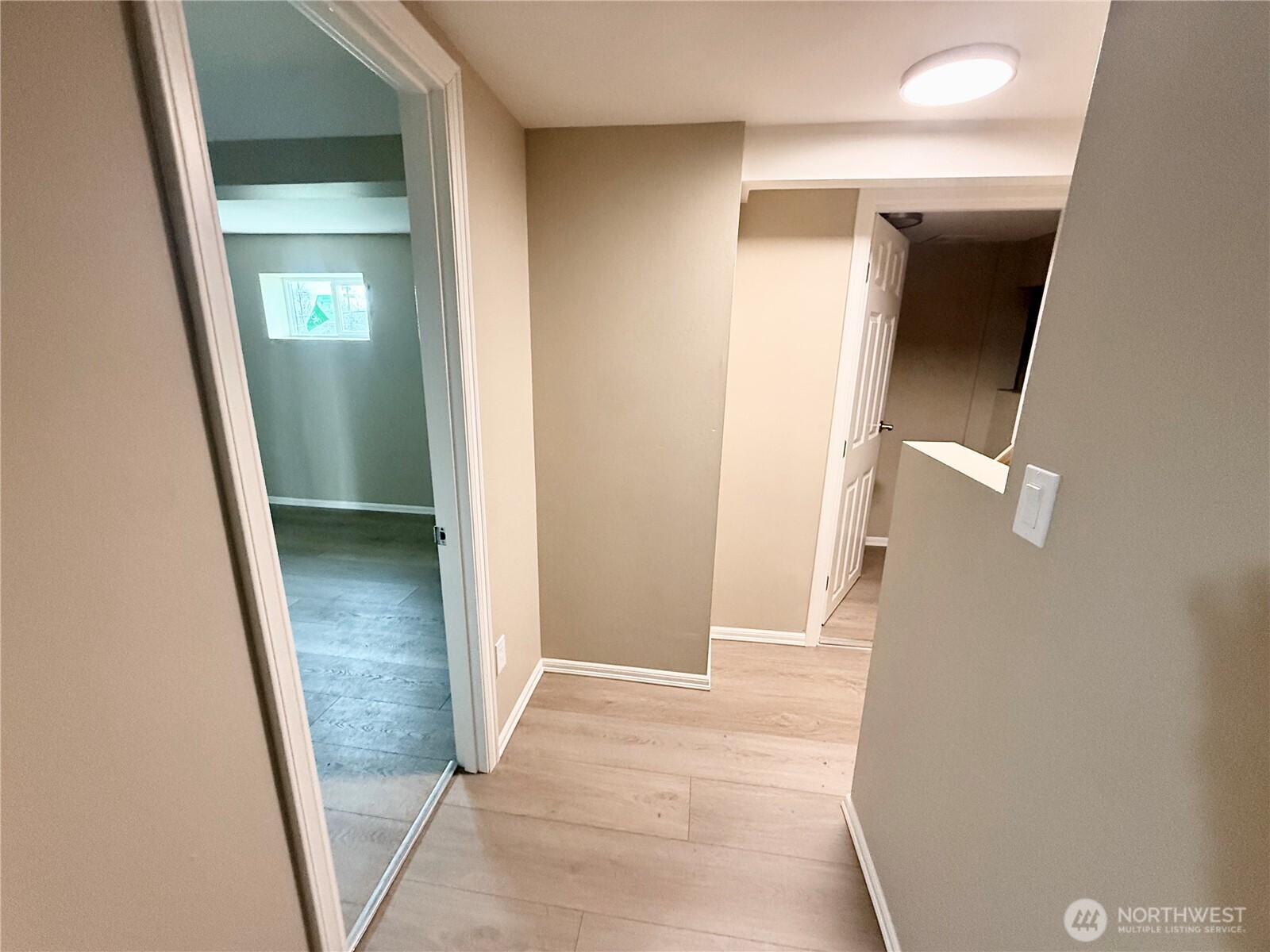 11049 18th Avenue SW, Seattle, WA 98146