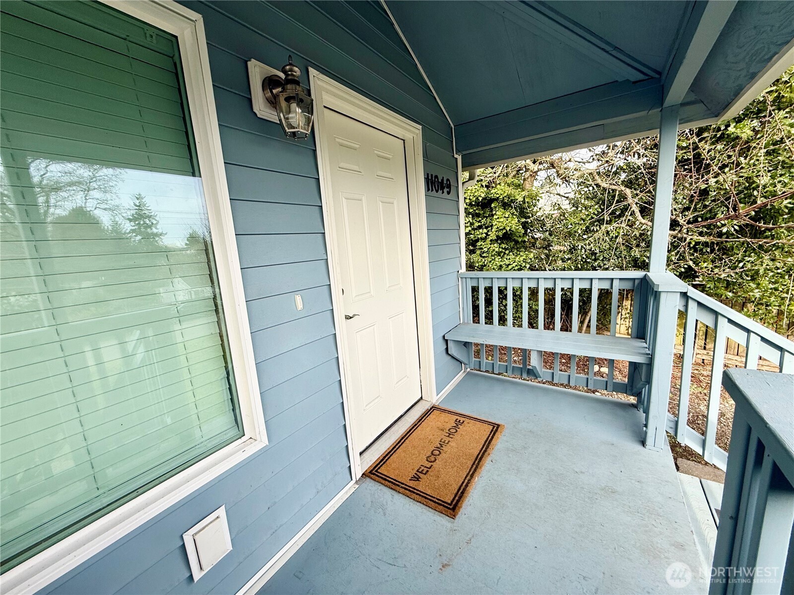 11049 18th Avenue SW, Seattle, WA 98146
