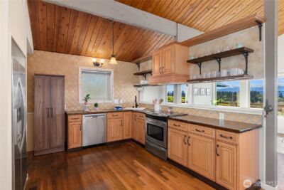 37659 Olympic View Road NE, Hansville, WA 98340 - Photo 11
