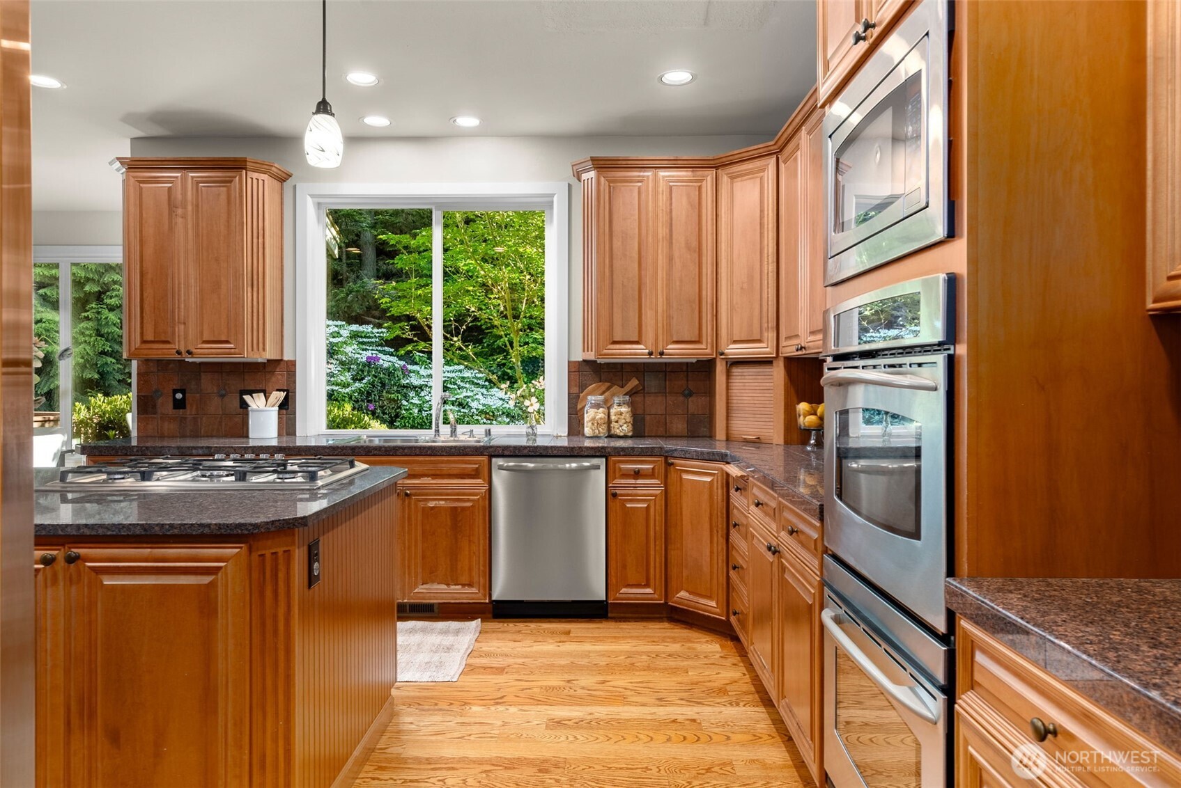 9545 NE Idel Weis Court , Bainbridge Island, WA 98110