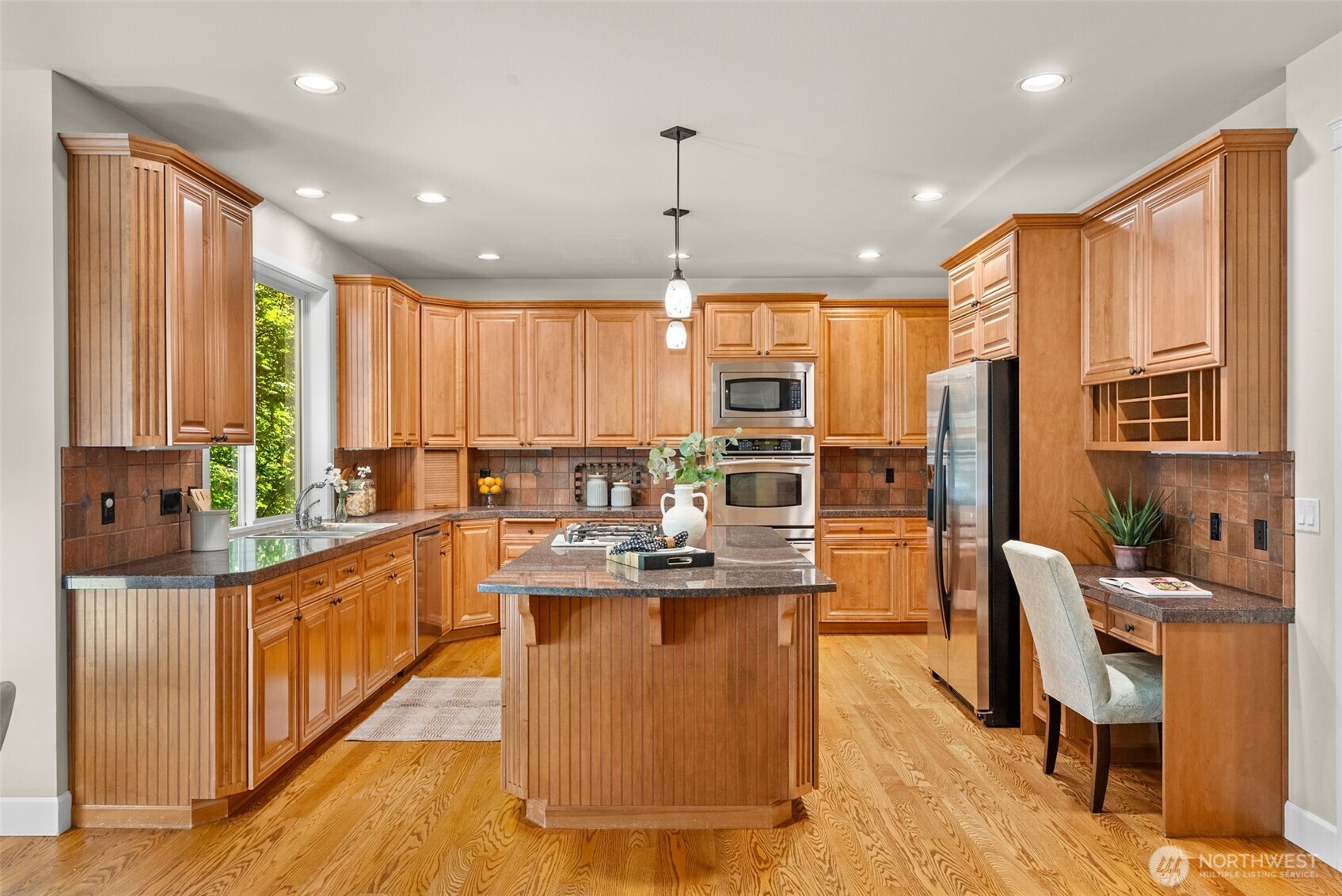 9545 NE Idel Weis Court , Bainbridge Island, WA 98110
