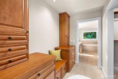 9545 NE Idel Weis Court , Bainbridge Island, WA 98110 - Photo 25