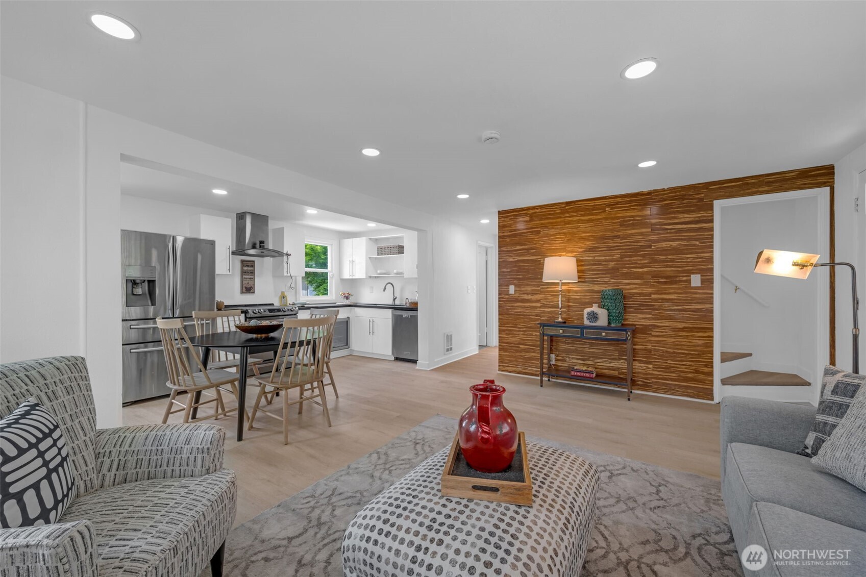 6904 S 124th Street , Seattle, WA 98178