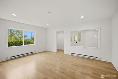 2604 S 122nd Street , Seattle, WA 98168 - Photo 4