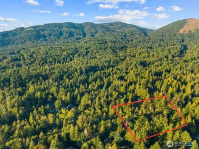 245 xx SE 146th Street , Issaquah, WA 98027 - Photo 2